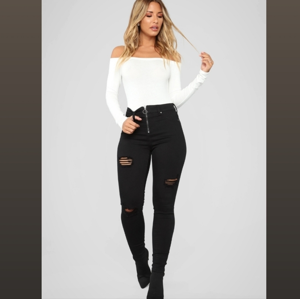 Fashion nova off shoulder bodysuit